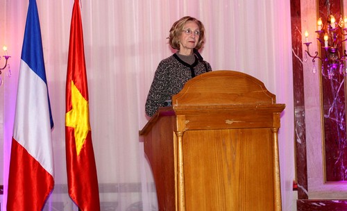 Vietnam, France expect cooperation opportunities in 2013  - ảnh 2